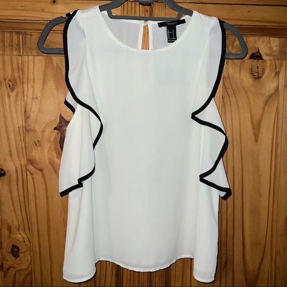 Forever 21 Tops - Forever 21 white and black sleeveless top. SZ. S. NWT